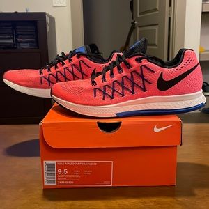 Nike Pegasus 32, Total Crimson, Black & Blue